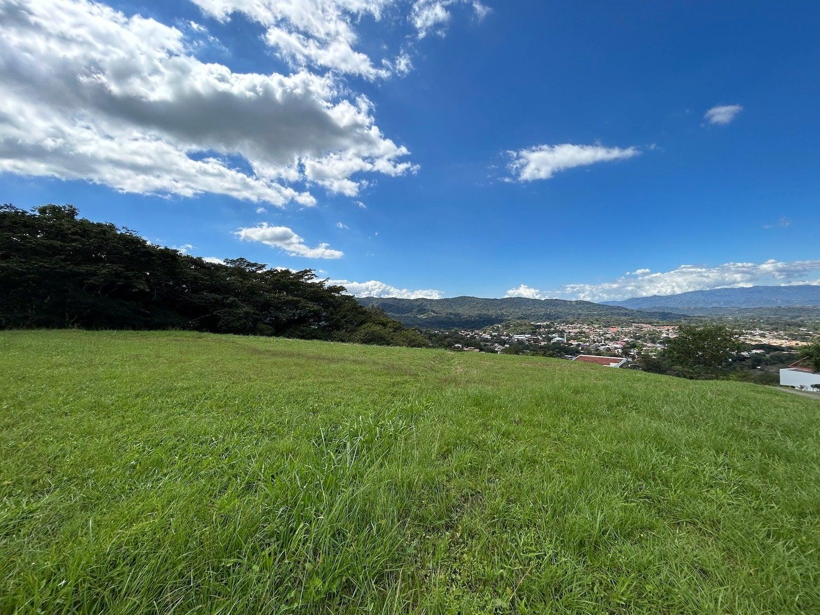 Cost of undeveoped property in Costa Rica's Central Valley
